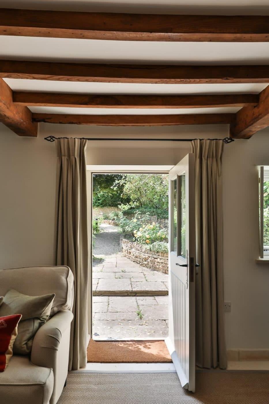 Moreton-in-Marsh Two Rose Walk Cottage Cotswolds מראה חיצוני תמונה
